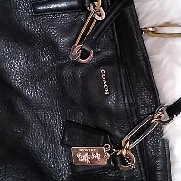 Coach - Picture 2 of 3